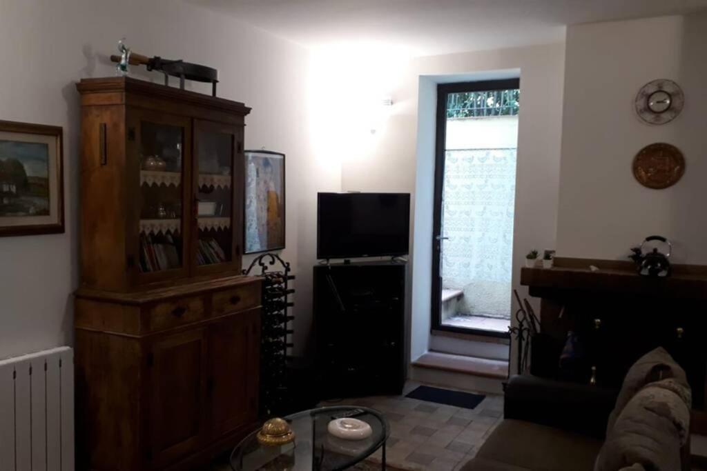 Cozy Apartment At The Gates Of Florence 塔瓦尔努泽 外观 照片